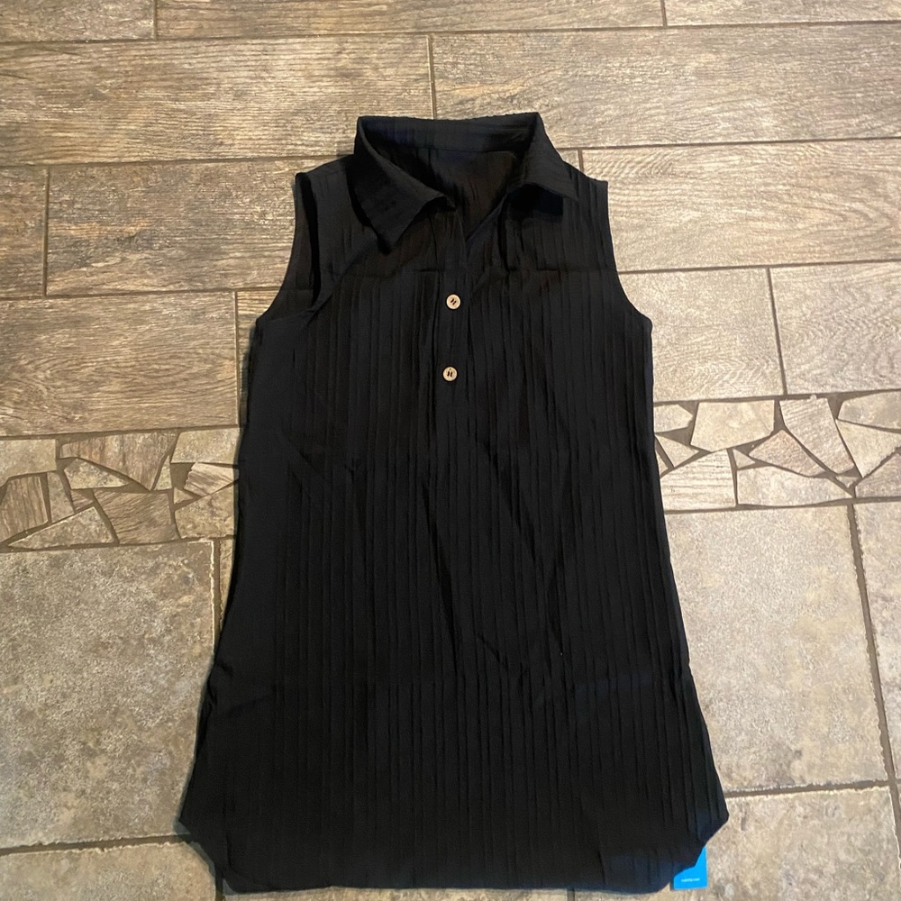 Size medium dress. NWT